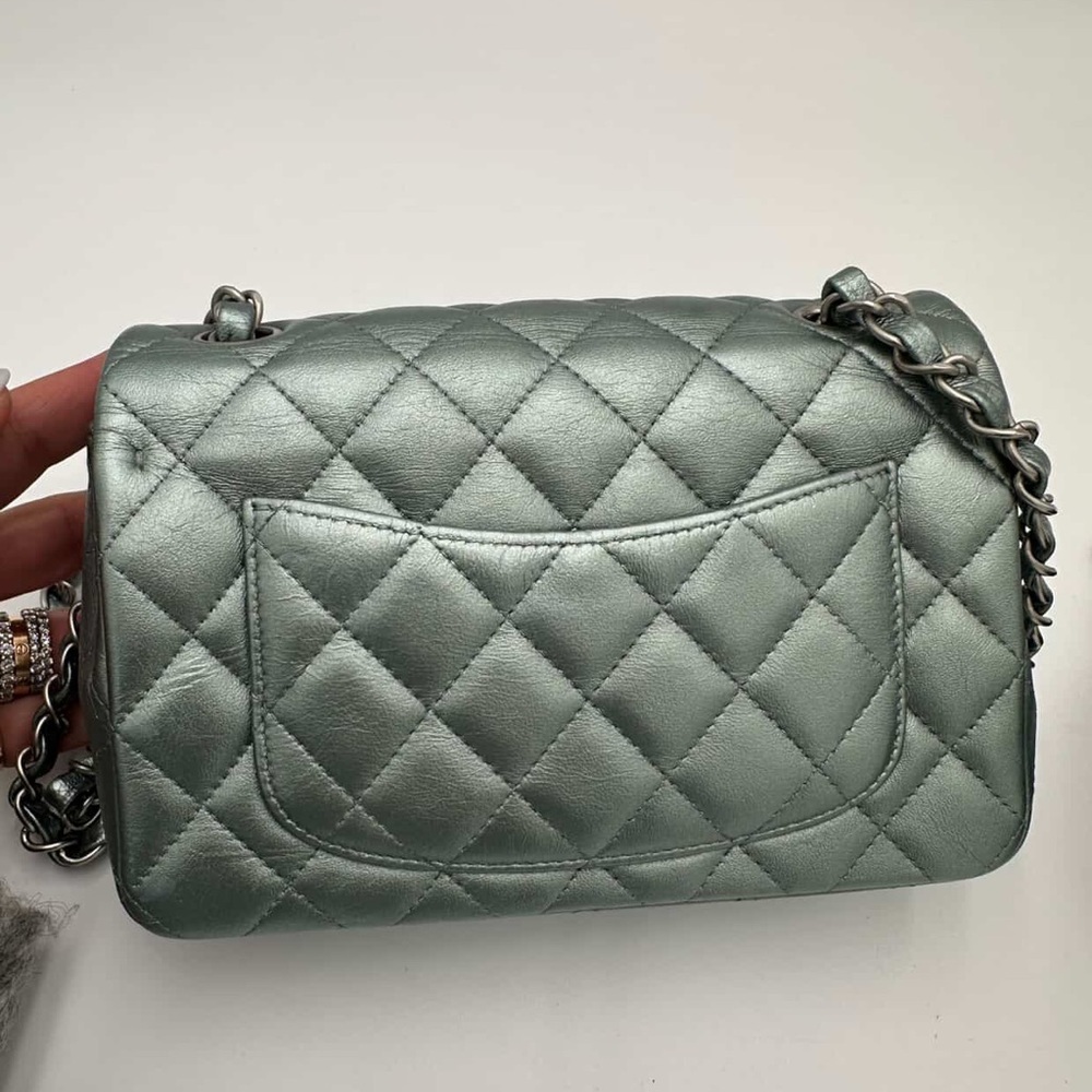 Chanel Classic Flap Pale Green - RARE COLOR - Picture 6 of 9
